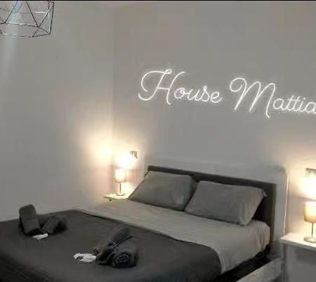 House Mattia Apartment Bari Exterior foto